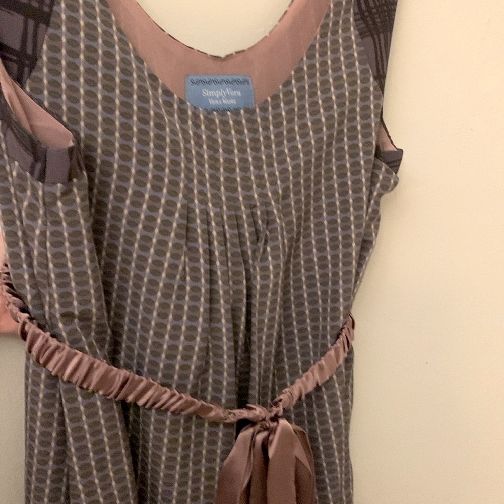 Simply Vera Wang Taupe & Mauve Printed Sleeveless Blouse Top Shirt Fabric Belt M